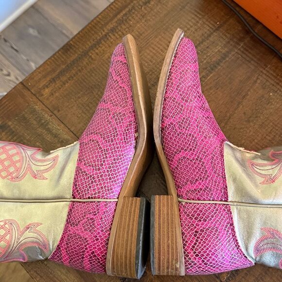 Justin Pink/silver metallic Snake Print boots - Picture 7 of 8